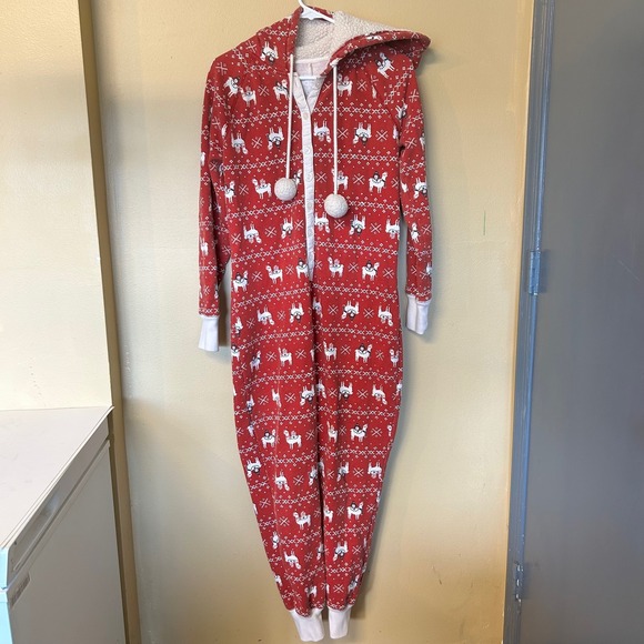Abercrombie & Fitch XS/S Holiday Llama Onesie Red Pom Pom Hooded Pajamas - Picture 1 of 7